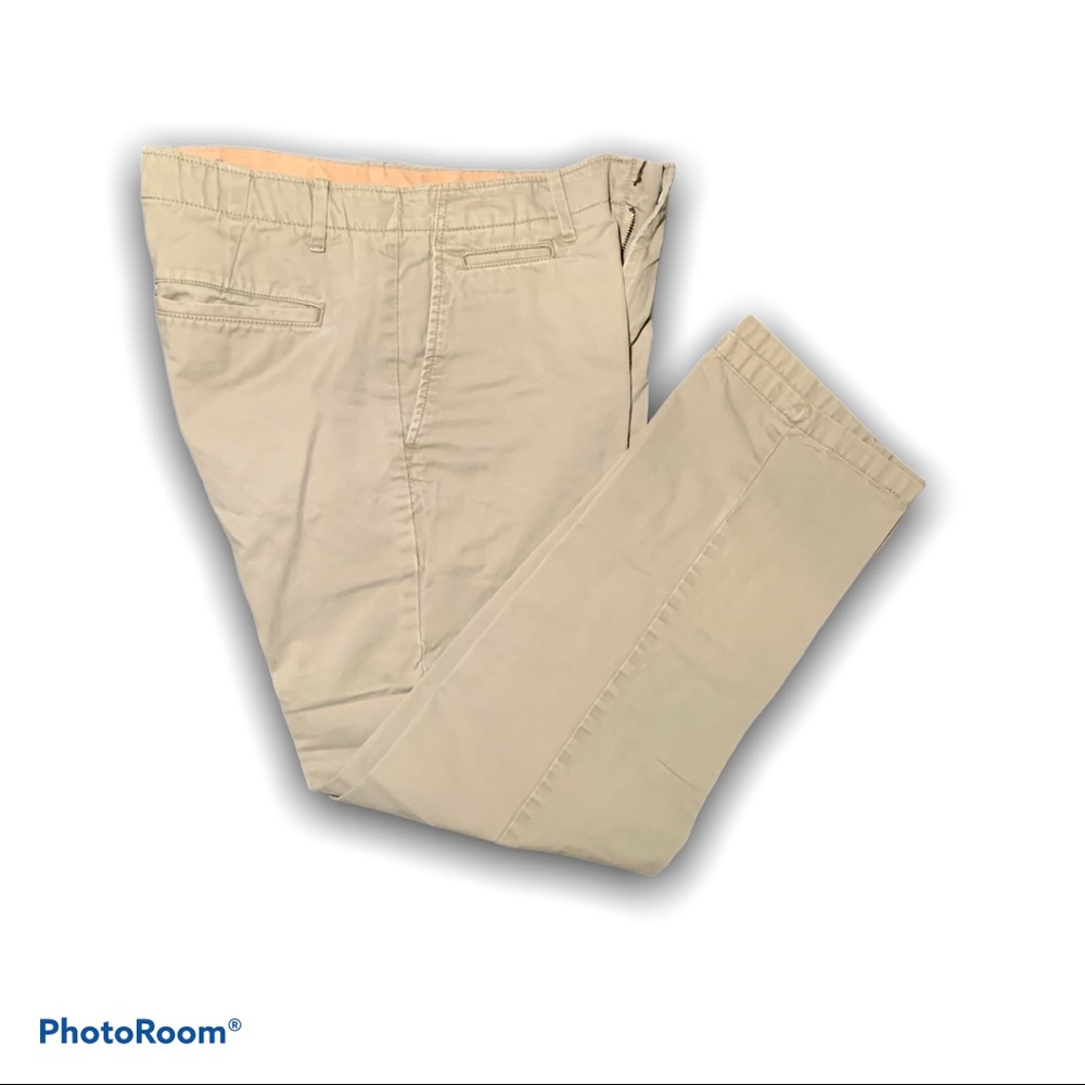GAP Men’s Lived in Relaxed Khakis, 29/30